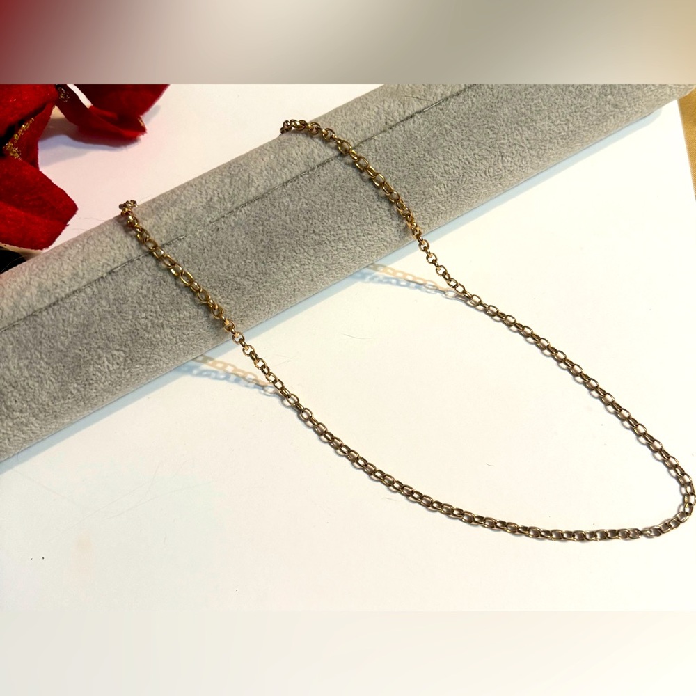 Sarah Coventry Gold Tone Necklace